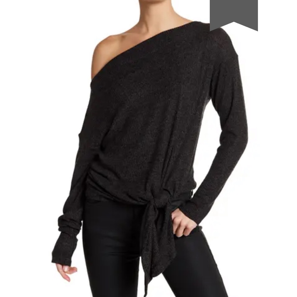Harlowe & Graham Ribbed Fleece Knot Front Pullover